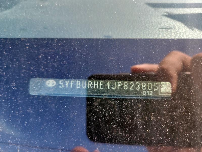 5YFBURHE1JP823805 - 2018 TOYOTA COROLLA L BLACK photo 12