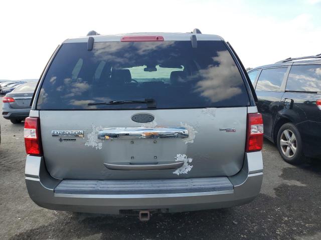 1FMFU16528LA31344 - 2008 FORD EXPEDITION XLT SILVER photo 6