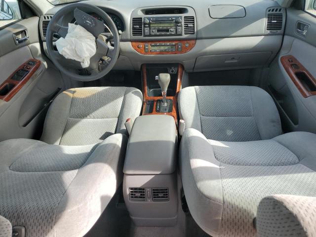 4T1BE30K44U867117 - 2004 TOYOTA CAMRY LE SILVER photo 8