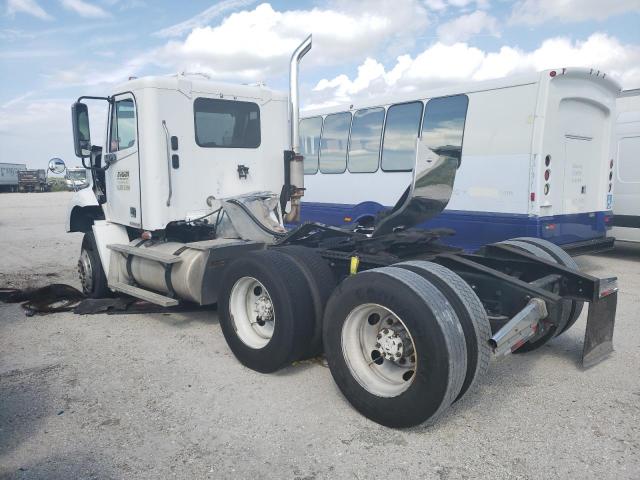 1FUJF0DE88DZ66540 - 2008 FREIGHTLINER COLUMBIA 112 WHITE photo 3