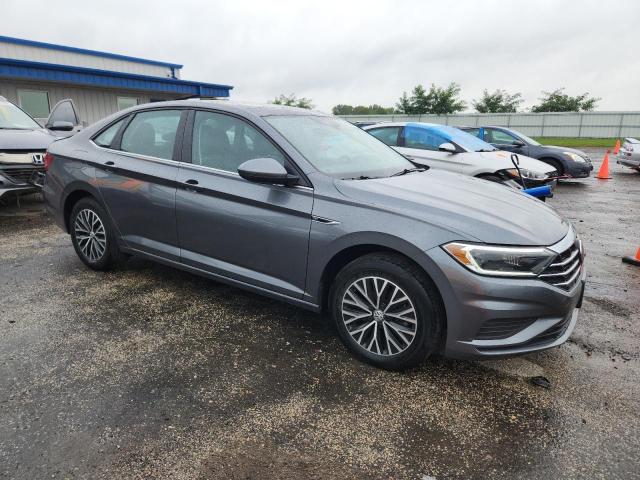 3VWE57BU5KM081025 - 2019 VOLKSWAGEN JETTA SEL ნაცრისფერი ფოტო 4