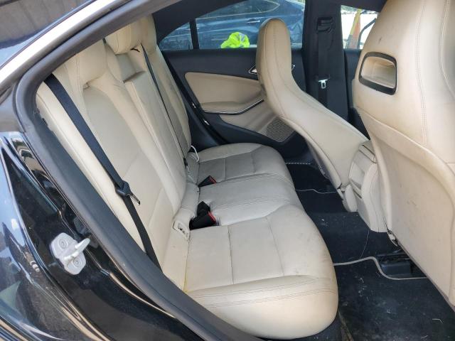 WDDSJ4EB2EN063477 - 2014 MERCEDES-BENZ CLA 250 BLACK photo 10