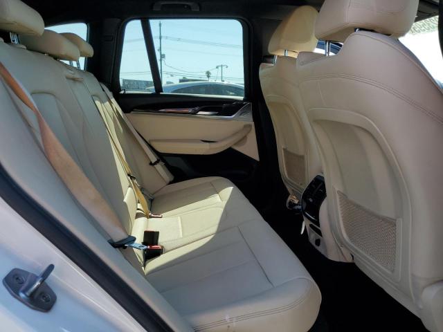 5UXTR7C52KLF29388 - 2019 BMW X3 SDRIVE30I WHITE photo 11