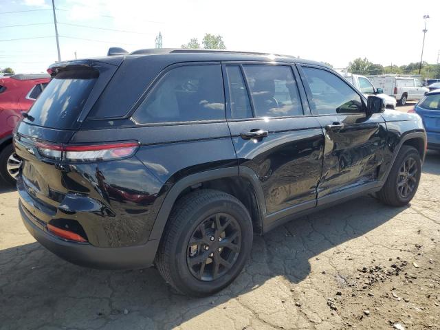 1C4RJHAG6RC218292 - 2024 JEEP GRAND CHEROKEE LAREDO 黑色 照片 3