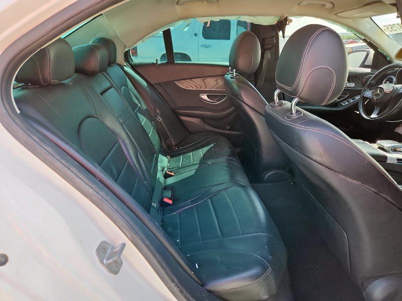 55SWF4JB2GU142960 - 2016 MERCEDES-BENZ C 300 თეთრი ფოტო 10