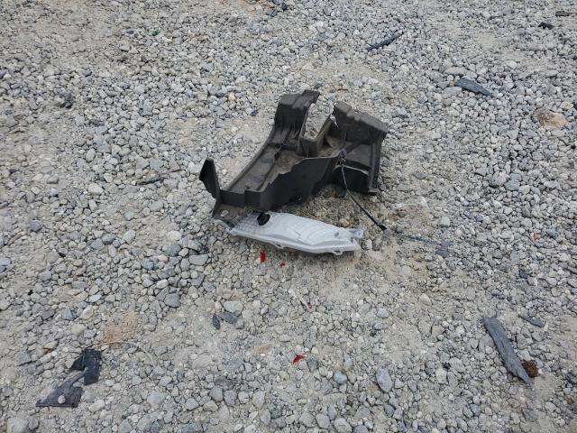 4T1BF1FK2GU175483 - 2016 TOYOTA CAMRY LE SILVER photo 12