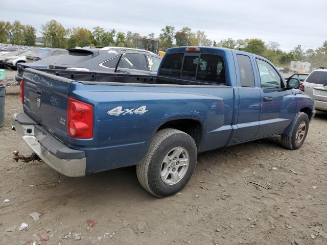 1D7HW42N45S226092 - 2005 DODGE DAKOTA SLT BLUE photo 3