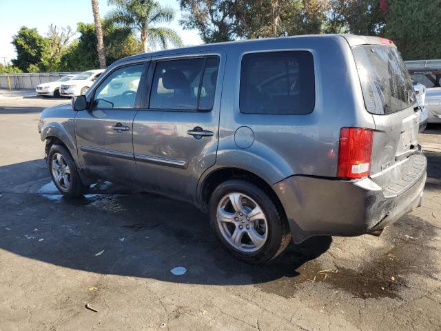 5FNYF3H59CB033541 - 2012 HONDA PILOT EXL GRAY photo 2