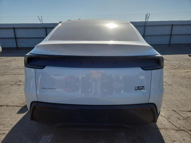 7SAYGDEE8TF327443 - 2026 TESLA MODEL Y WHITE photo 6