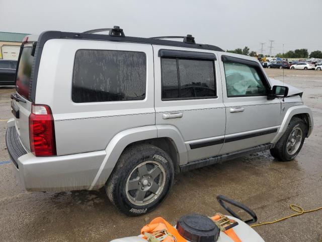 1J8HG48K27C607451 - 2007 JEEP COMMANDER 银色 照片 3