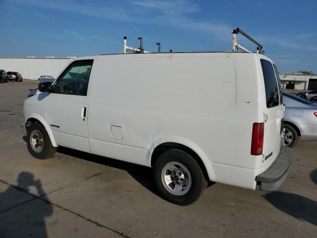 1GTDM19X52B510377 - 2002 GMC SAFARI XT WHITE photo 2