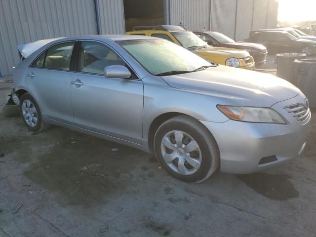 4T1BE46K47U154767 - 2007 TOYOTA CAMRY CE SILVER photo 4