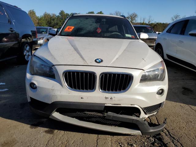 WBAVM1C52EVW46574 - 2014 BMW X1 SDRIVE28I WHITE photo 5