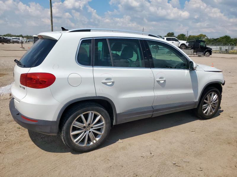 WVGAV3AX3EW621266 - 2014 VOLKSWAGEN TIGUAN S WHITE photo 3