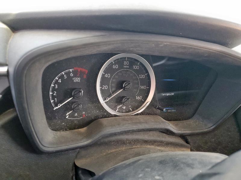 5YFEPRAEXLP099047 - 2020 TOYOTA COROLLA LE Արծաթագույն լուսանկար 9