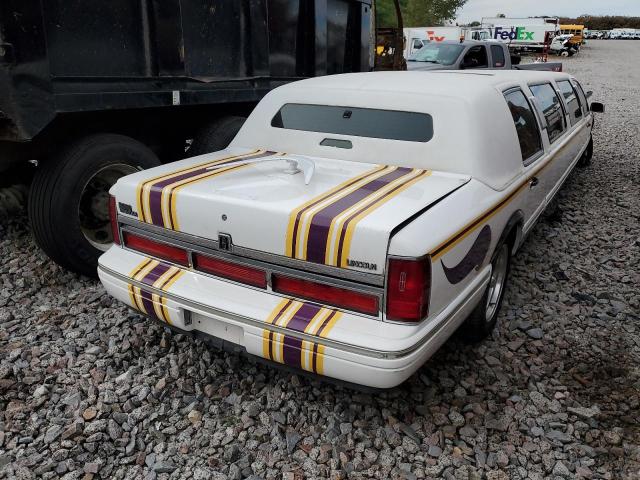 1LNLM81W5TY655601 - 1996 LINCOLN TOWN CAR EXECUTIVE WHITE photo 3