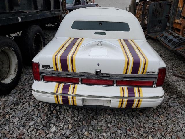 1LNLM81W5TY655601 - 1996 LINCOLN TOWN CAR EXECUTIVE WHITE photo 6