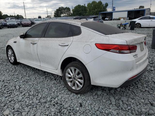 5XXGU4L34JG244766 - 2018 KIA OPTIMA EX WHITE photo 2