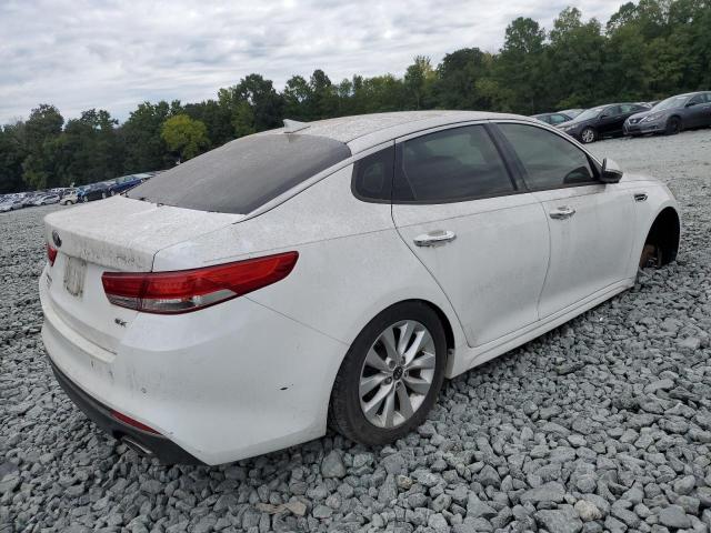 5XXGU4L34JG244766 - 2018 KIA OPTIMA EX WHITE photo 3