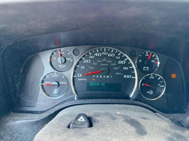 1GCWGFCG6B1118570 - 2011 CHEVROLET EXPRESS G2 WHITE photo 8