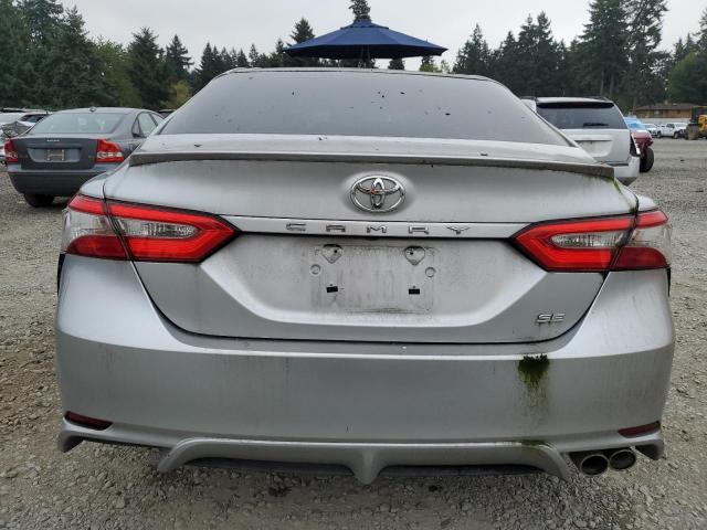 4T1B11HK3JU516179 - 2018 TOYOTA CAMRY L SILVER photo 6