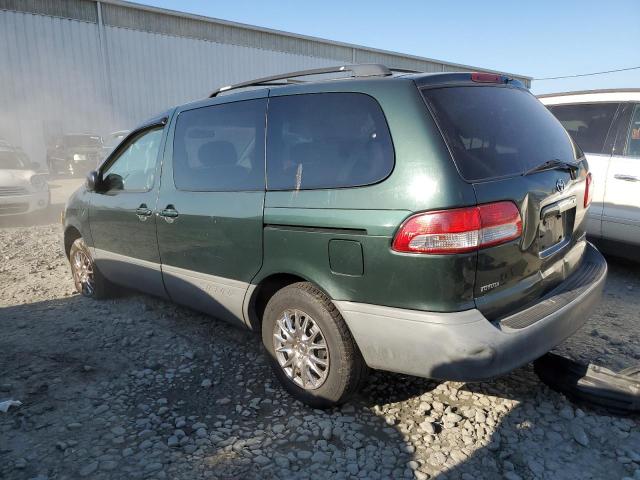 4T3ZF13C72U421049 - 2002 TOYOTA SIENNA LE GREEN photo 2