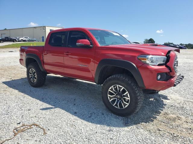 3TMCZ5AN0NM482709 - 2022 TOYOTA TACOMA DOUBLE CAB RED photo 4
