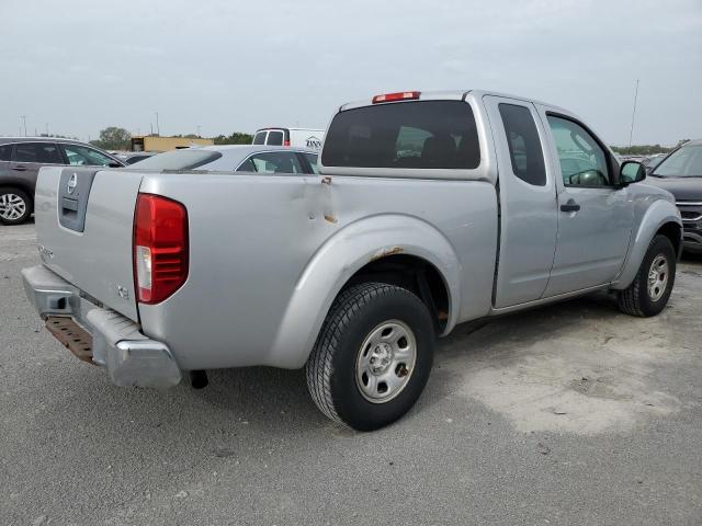 1N6BD06T26C422368 - 2006 NISSAN FRONTIER KING CAB XE SILVER photo 3