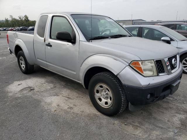 1N6BD06T26C422368 - 2006 NISSAN FRONTIER KING CAB XE SILVER photo 4