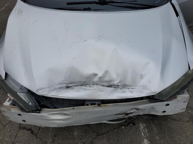 19XFB2F56DE228035 - 2013 HONDA CIVIC LX SILVER photo 11