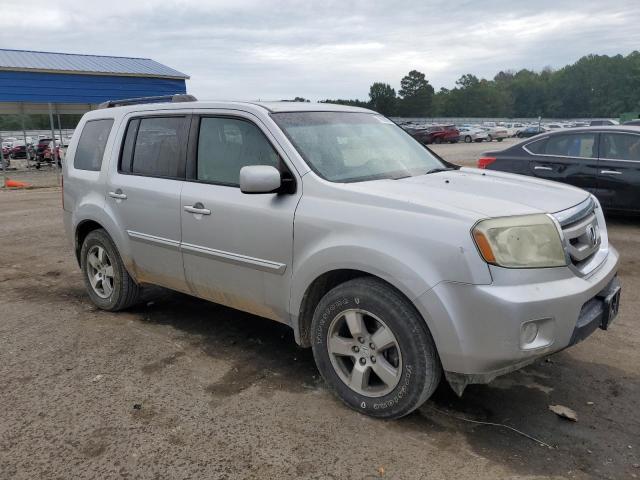 5FNYF3H5XAB010010 - 2010 HONDA PILOT EXL SILVER photo 4