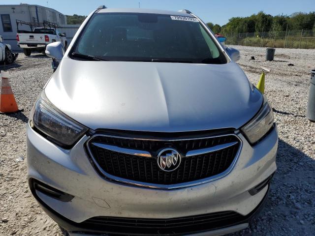 KL4CJBSB2HB053264 - 2017 BUICK ENCORE PREFERRED II SILVER photo 5