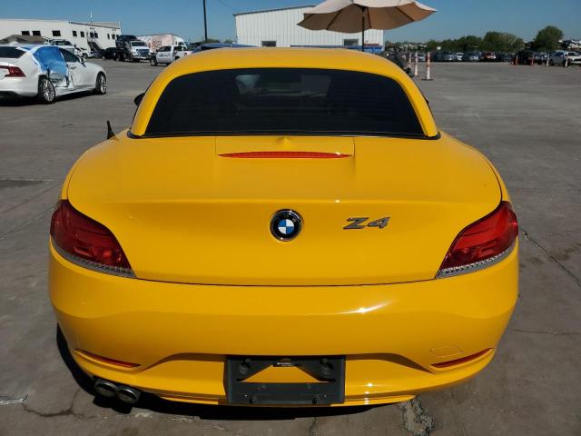 WBALM5C59BE380478 - 2011 BMW Z4 SDRIVE30I YELLOW photo 6