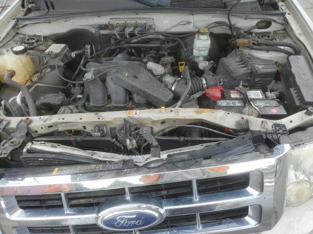 1FMCU93148KA57162 - 2008 FORD ESCAPE XLT CREAM photo 11