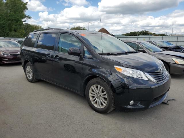 5TDYK3DC5CS266618 - 2012 TOYOTA SIENNA XLE 黑色 照片 4