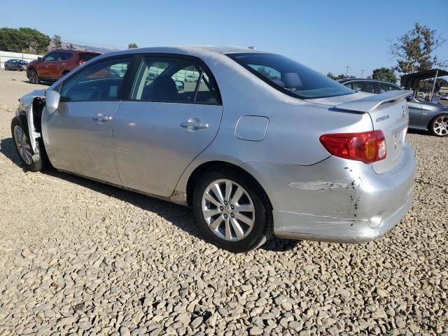 1NXBU4EE6AZ332071 - 2010 TOYOTA COROLLA BASE SILVER photo 2