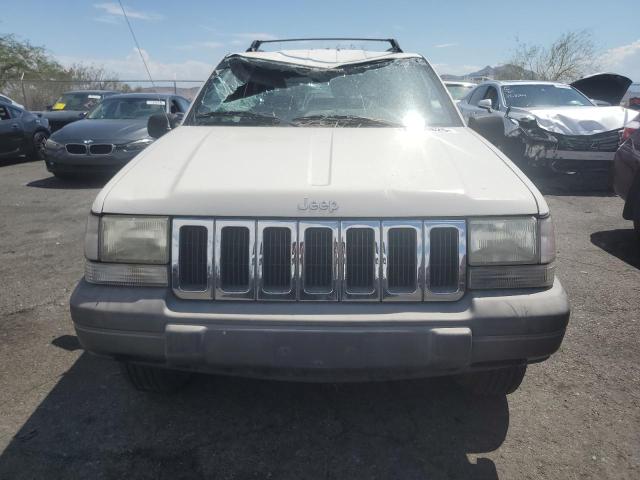 1J4FX58SXWC358135 - 1998 JEEP GRAND CHER LAREDO WHITE photo 5