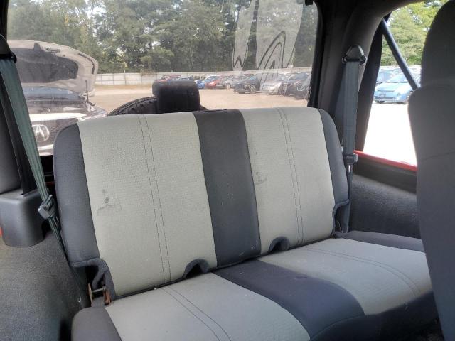 1J4FA39SX4P724444 - 2004 JEEP WRANGLER X RED photo 11