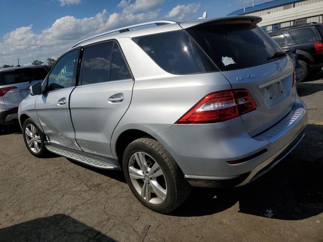 4JGDA5HB7FA523287 - 2015 MERCEDES-BENZ ML 350 4MATIC SILVER photo 2