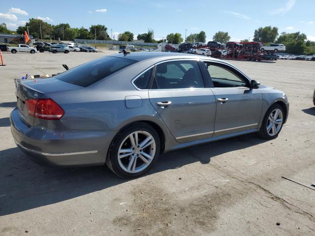 1VWCS7A3XEC025046 - 2014 VOLKSWAGEN PASSAT SEL GRAY photo 3