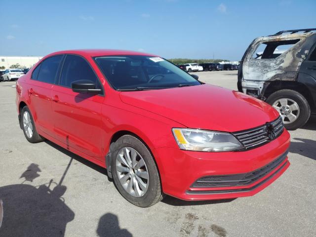 3VW2K7AJ9FM260158 - 2015 VOLKSWAGEN JETTA BASE 红色 照片 4