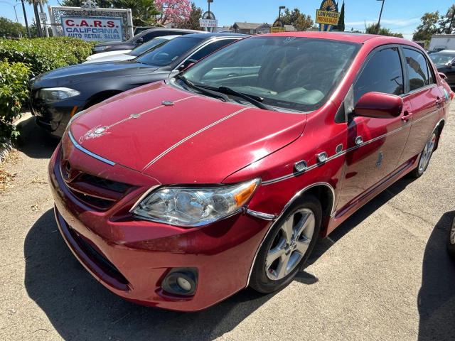 2T1BU4EE2BC659229 - 2011 TOYT COROLLA BASE Qırmızı foto 2