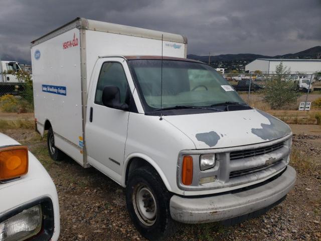 1GBHG31R411180189 - 2001 CHEVROLET EXPRESS CU G3500 WHITE photo 4