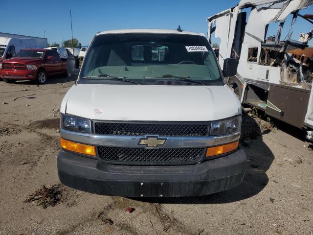 1GCWGAFPXP1252133 - 2023 CHEVROLET EXPRESS G2 WHITE photo 5