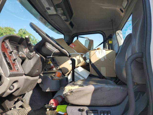 3AKBCYFE7LDLV3776 - 2020 FREIGHTLINER M2 106 MEDIUM DUTY WHITE photo 5