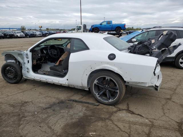2C3CDZFJ8NH178056 - 2022 DODGE CHALLENGER R/T SCAT PACK WHITE photo 2