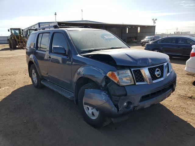 5N1AR18U85C759729 - 2005 NISSAN PATHFINDER LE BLUE photo 4