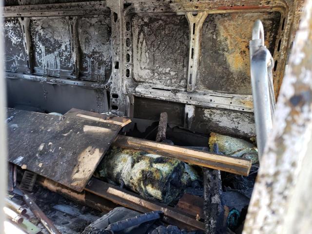 3C6TRVDG5KE533910 - 2019 RAM PROMASTER 2500 HIGH თეთრი ფოტო 11