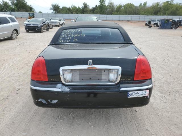 1LNHM81W84Y630893 - 2004 LINCOLN TOWN CAR EXECUTIVE BLACK photo 6