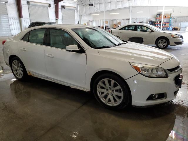 1G11D5SL3FF173538 - 2015 CHEVROLET MALIBU 2LT WHITE photo 4